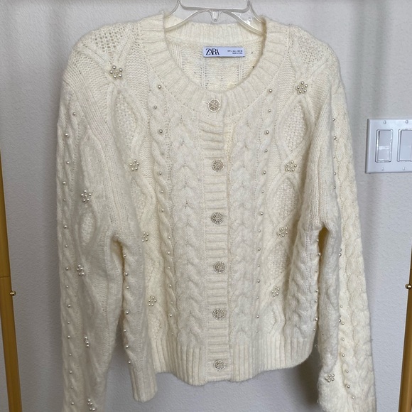 Zara Knit Pearl Cardigan in Cream/Ecru - Picture 1 of 6
